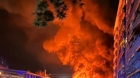 一场深夜大火后，他庆幸装修时多花了几块钱...